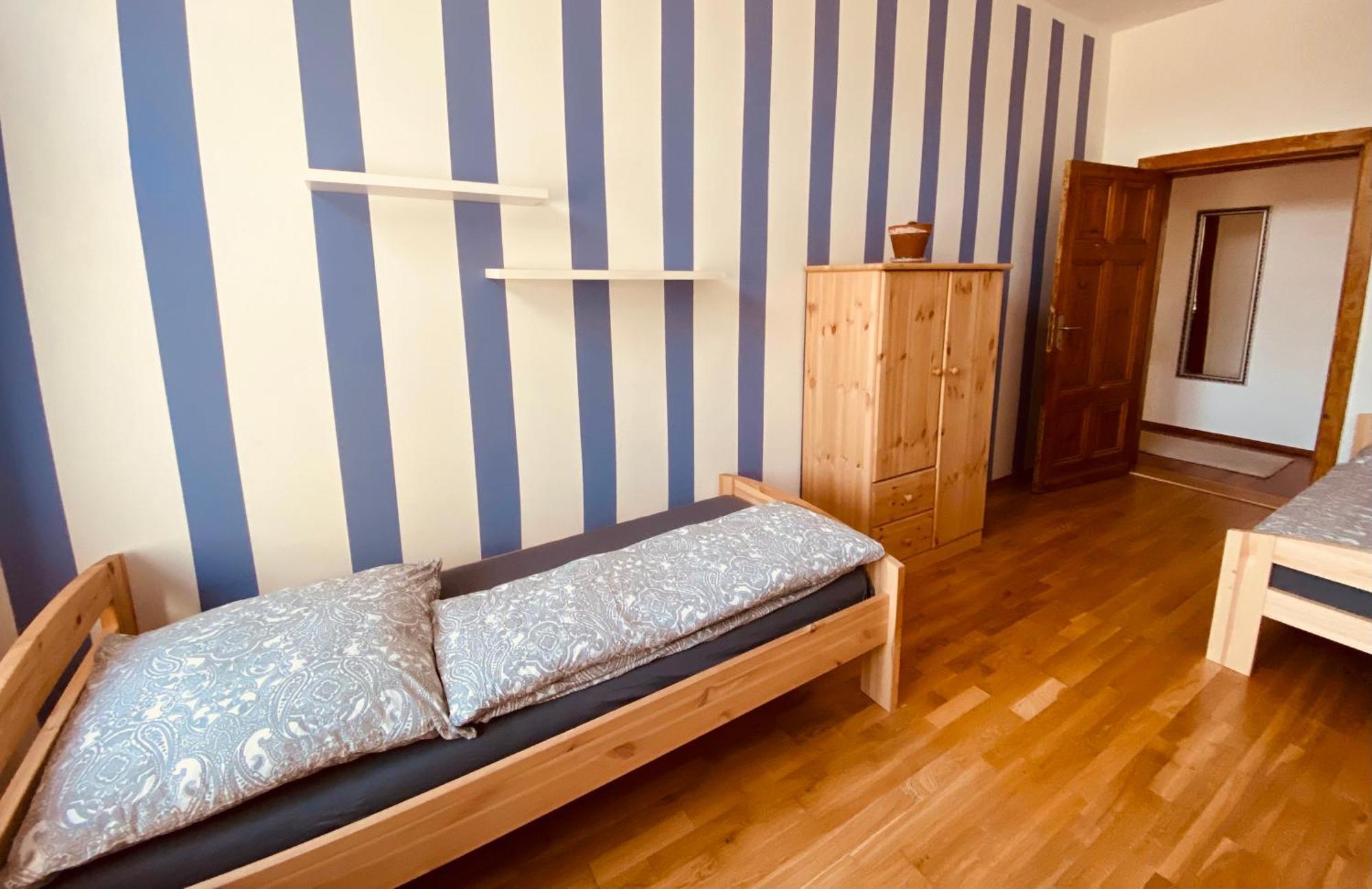 Moderne Wohnung in Eberswalde Zimmer foto